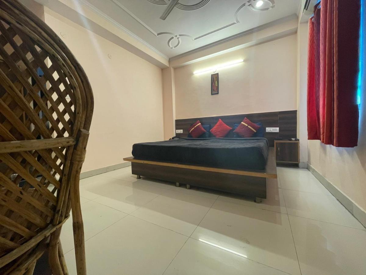 Orchid Hostel And Hotel Tapovan Dış mekan fotoğraf